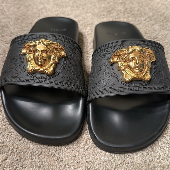 Versace Women Medusa Slides size 36 - Picture 1 of 11